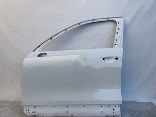 Двері 7P0831055 Volkswagen Touareg
