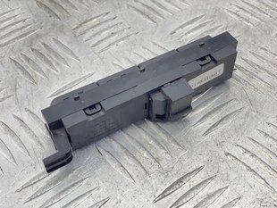 Блок кнопок пам'яті сидінь 7P1959769A Volkswagen Touareg