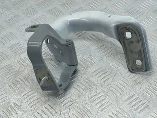 Петля кришки багажника 8R0827300A Audi Q5