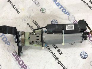 Привідний блок кришки багажника 4L0827851E Audi Q7