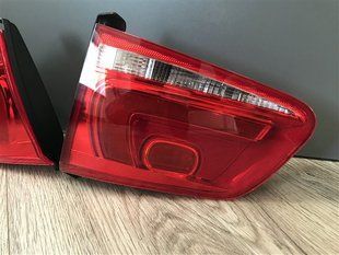 Стоп / Фонарь внутренний 7P6945094C Volkswagen Touareg