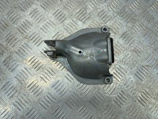 Кронштейн подушки двигуна 4G0399060G Audi A6