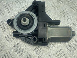 Мотор склопідйомника 31253062 Volvo XC60