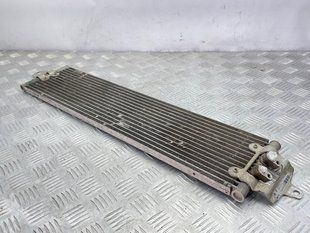 Масляный радиатор КП 7L0317021C Audi Q7