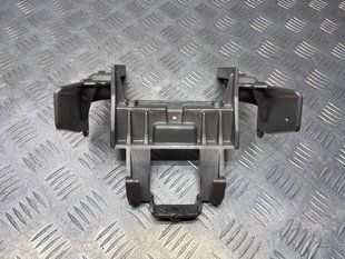 Кронштейн 4L0864283 Audi Q7