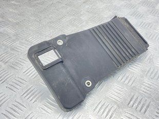 Крышка аккумулятора 31479622 Volvo XC60
