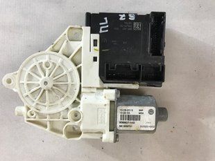 Мотор стеклоподъемника 3C0959793B Volkswagen Passat