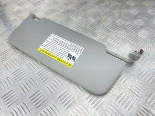 Козирок сонцезахисний 8W0857551AAEA7 Audi A4
