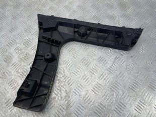 Направляющая заднего бампера 4G5807454C Audi A6