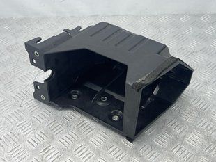 Кожух акумулятора Volvo XC60