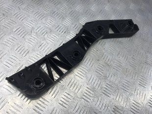 Направляюча заднього бампера 5NN807394 Volkswagen Tiguan