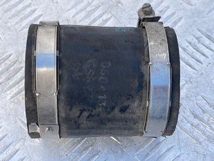 Патрубок 7P0145709 Volkswagen Touareg