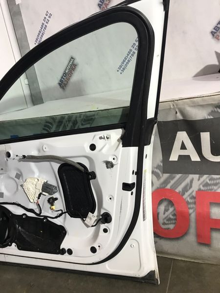 Двері 4G0831052 Audi A6