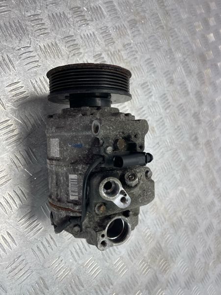 Компрессор кондиционера 7P0820803E Audi Touareg Audi Q7
