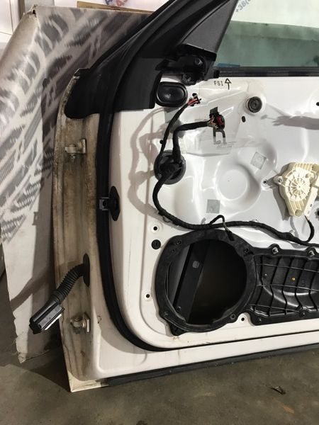 Двері 4G0831052 Audi A6