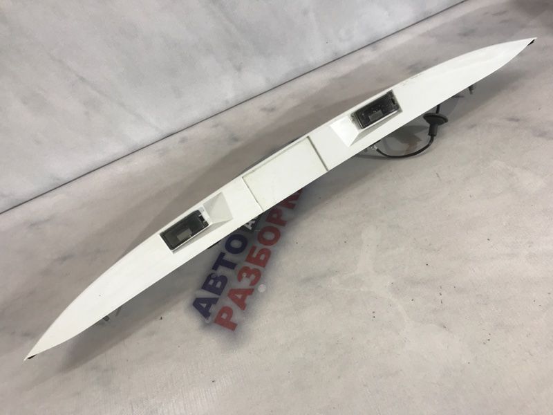 Накладка кришки багажника CJ54S43404CEW Ford Escape