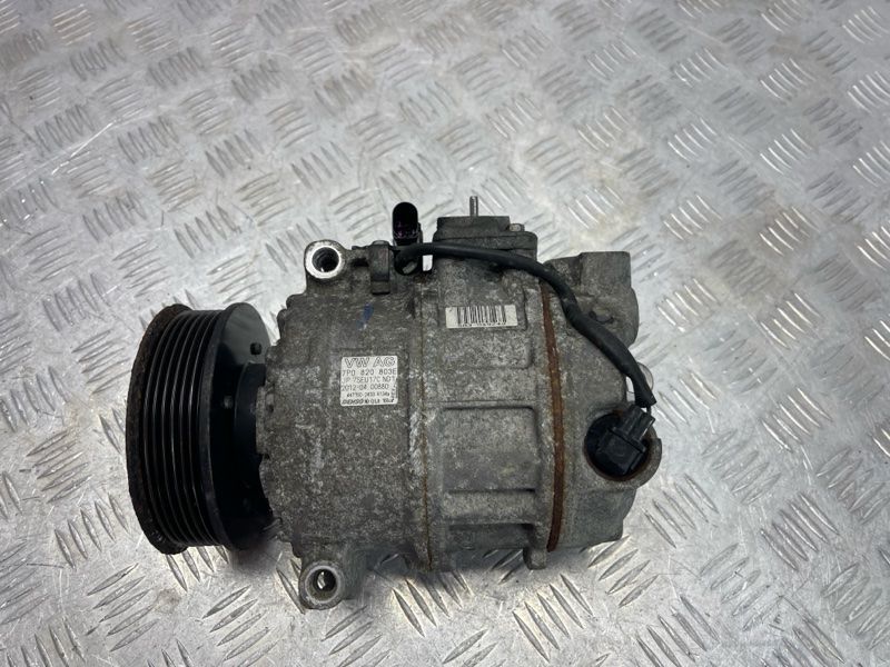 Компрессор кондиционера 7P0820803E Audi Touareg Audi Q7
