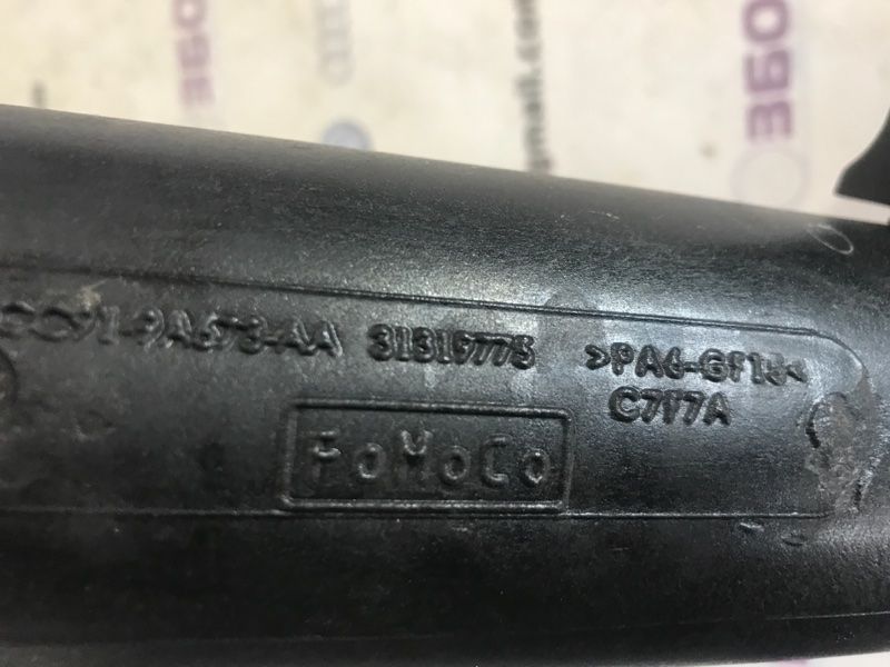 Патрубок воздушного фильтра 31319775 Volvo XC60