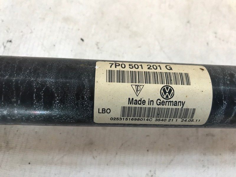 Полуось 7P0501201G Volkswagen Touareg