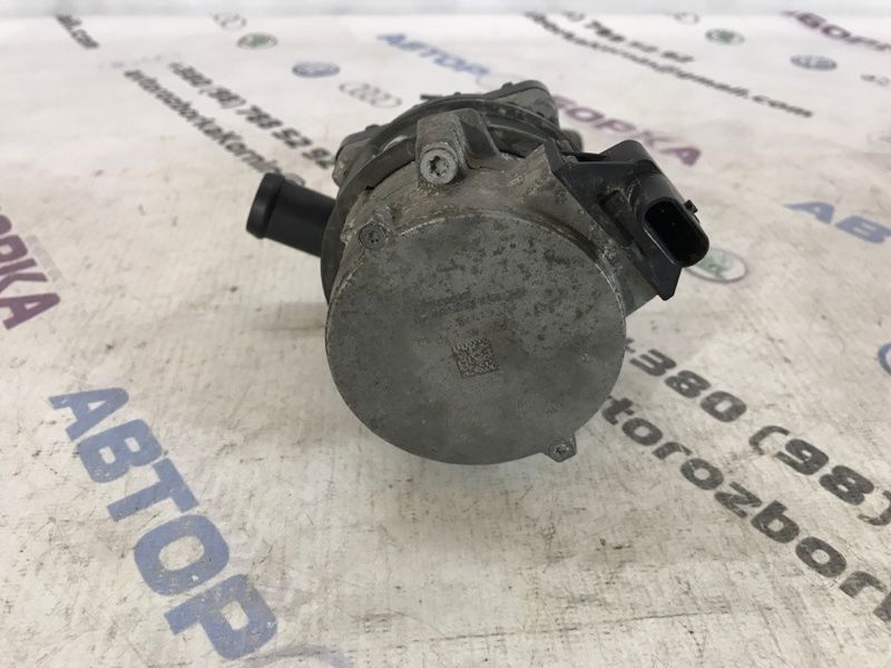 Насос системы охлаждения 8K0965567 Audi Q7 Audi A6, Audi Q7
