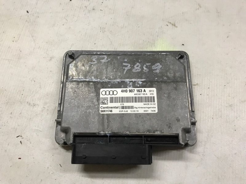 Блок керування диференціала 4H0907163A Audi S7
