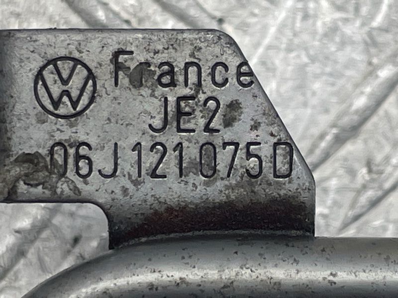 Шланг / Трубка 06J121075D Volkswagen CC