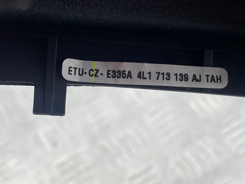 Ручка важеля селектора КПП 4L1713139AJTAH Audi Q7