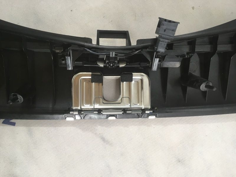 Накладка багажника 4L0864483 Audi Q7