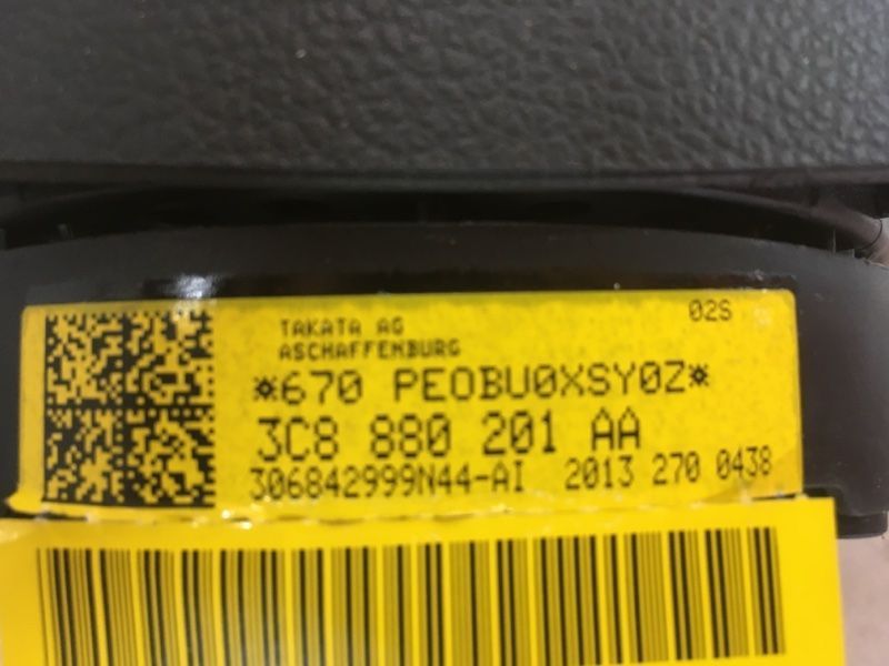Подушка в руль / Airbag 3C8880201AA Volkswagen CC