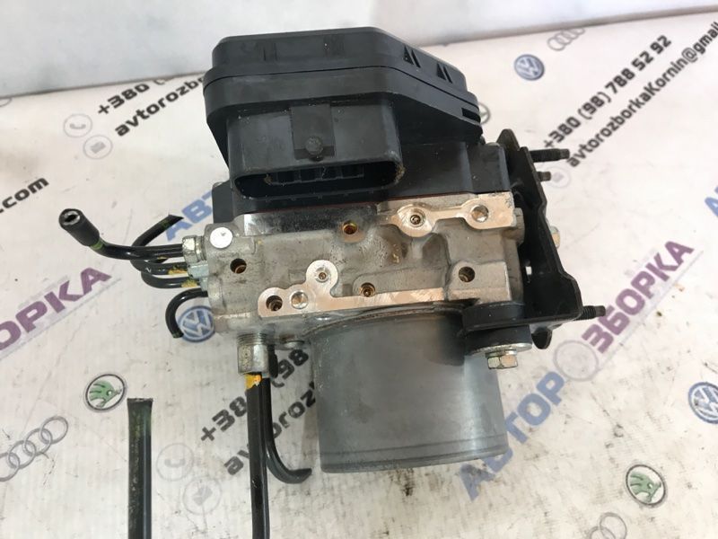 Блок ABS 476604GB1A Infiniti Q50