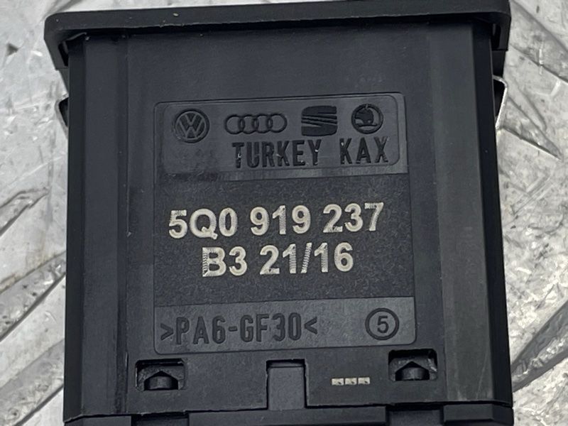 Вимикач подушки безпеки 5Q0919237WGI Audi A4 Allroad