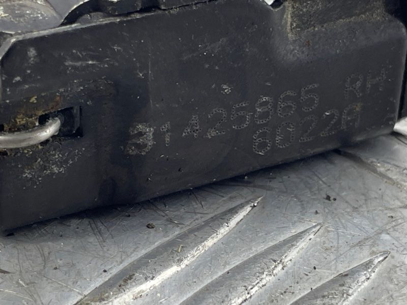 Замок капота 31425865 Volvo XC90