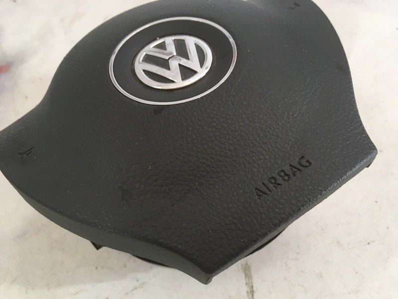 Подушка в руль / Airbag 3C8880201AA Volkswagen CC