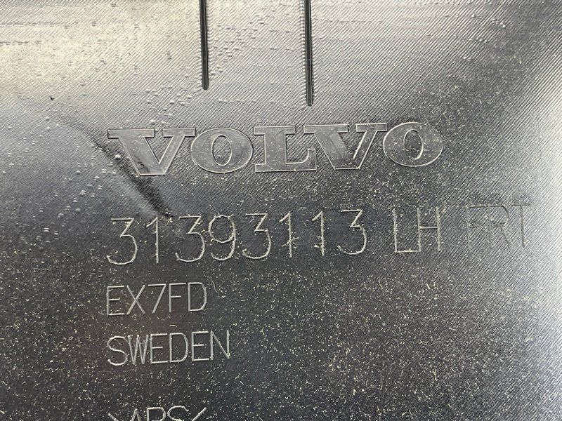 Карта / Обшивка двери 31393113 Volvo XC90