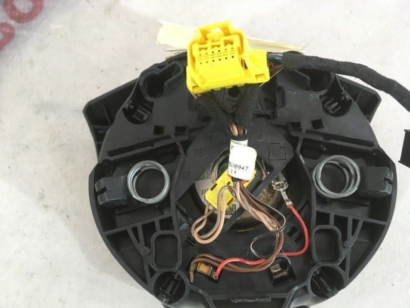 Подушка в руль / Airbag 3C8880201AA Volkswagen CC