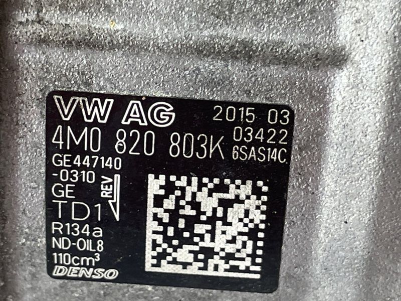 Компрессор кондиционера 4M0820803K Audi A7 Audi A6, Audi A7, Audi Q7