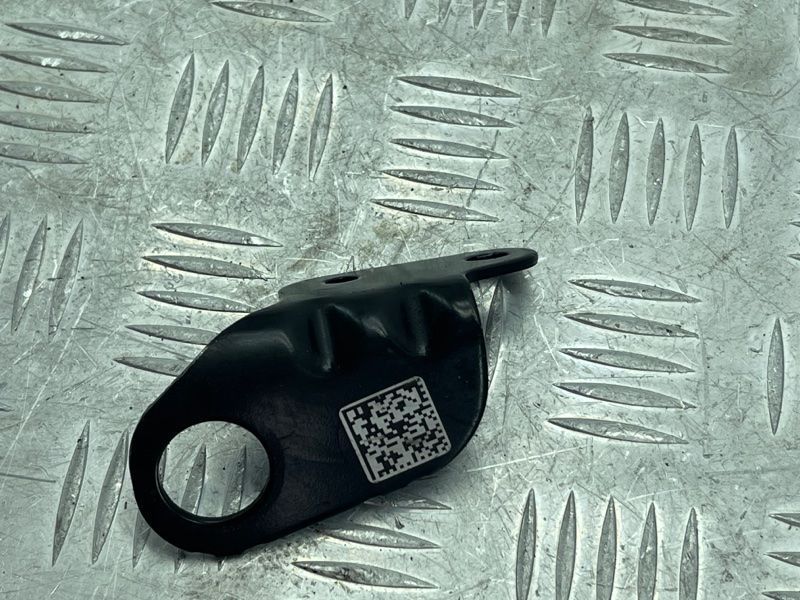 Кронштейн 4G0121214AF Audi A6