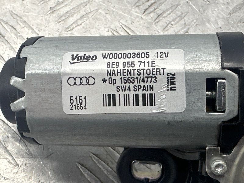 Мотор стеклоочистителя 8E9955711E Audi Q7