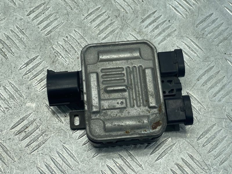 Блок управления вентилятором 940009402 Volvo XC60