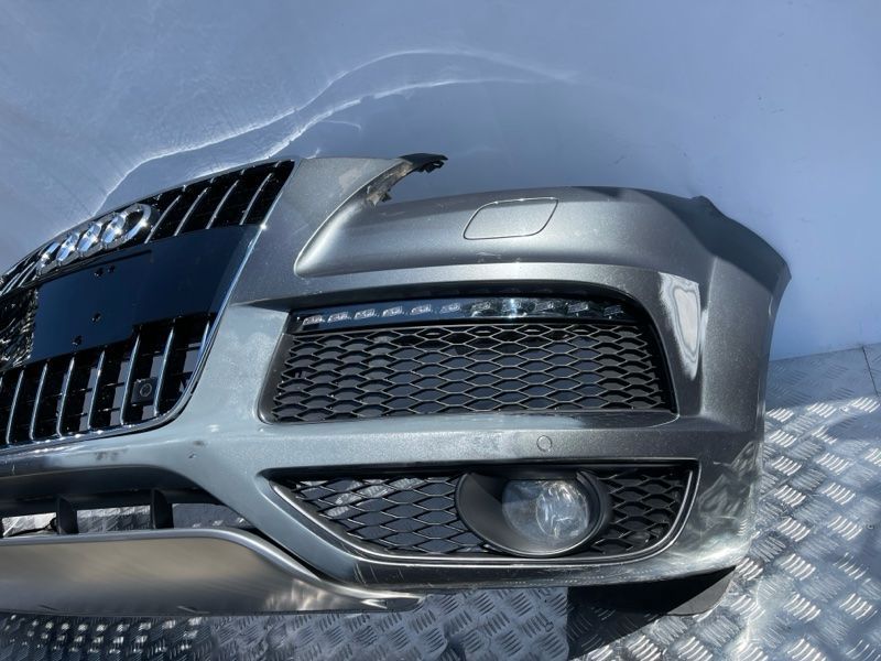 Бампер комплектний Audi Q7