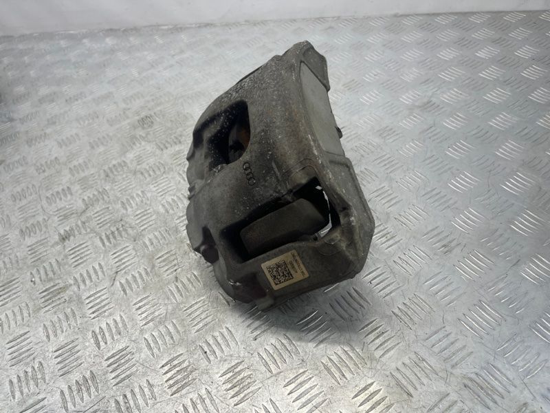 Суппорт тормозной 4G0615124B Audi A6