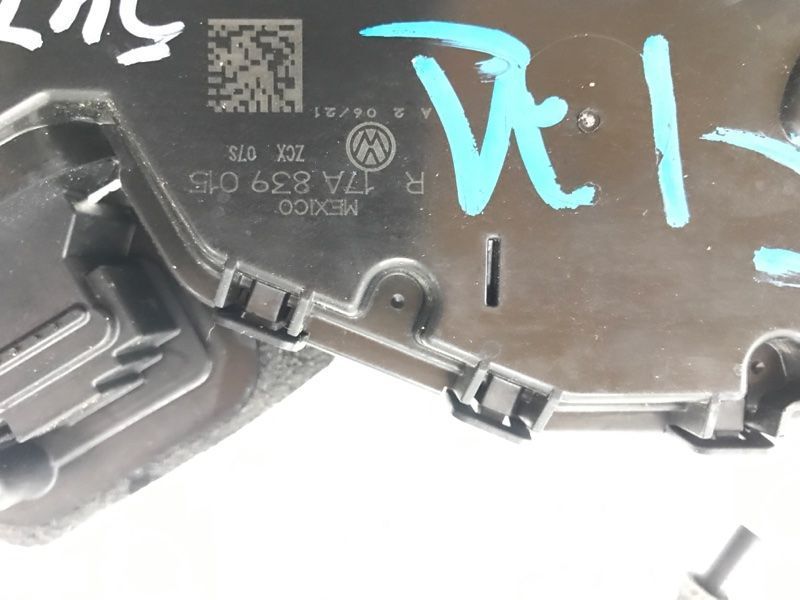 Замок дверей Volkswagen Tiguan