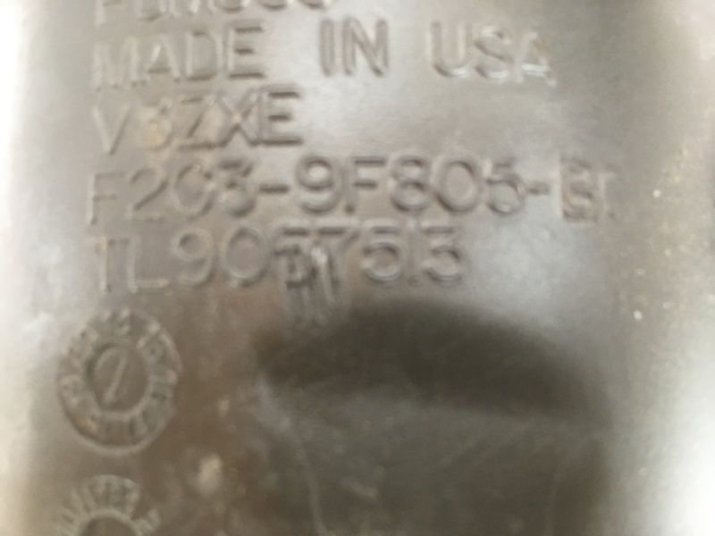 Патрубок воздушного фильтра F2G39F805BC Ford Edge