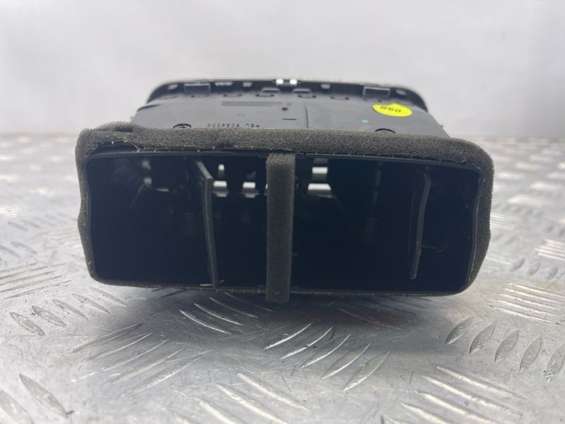 Дефлектор повітропроводу центральний 4G0819203C6PS Audi A6