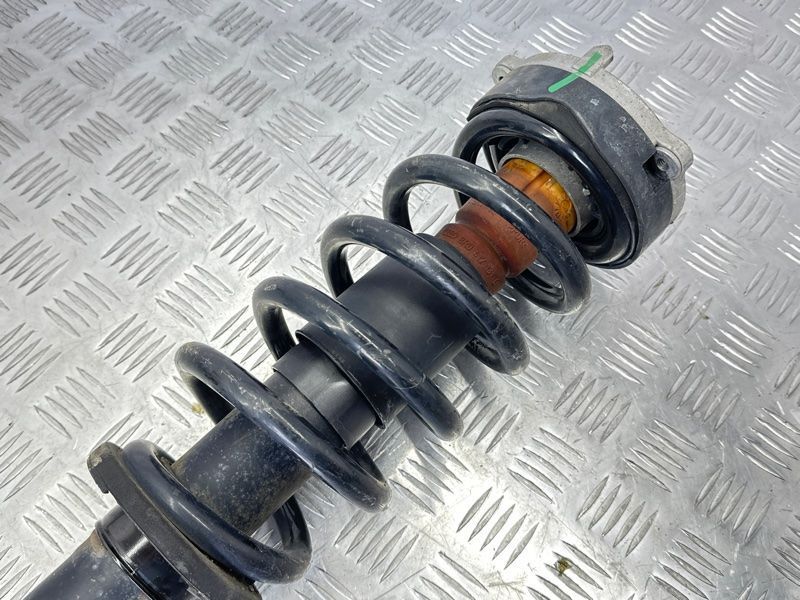 Пружина 4M0411105AN Audi Q7