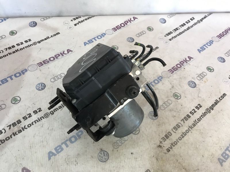 Блок ABS 476604GB1A Infiniti Q50
