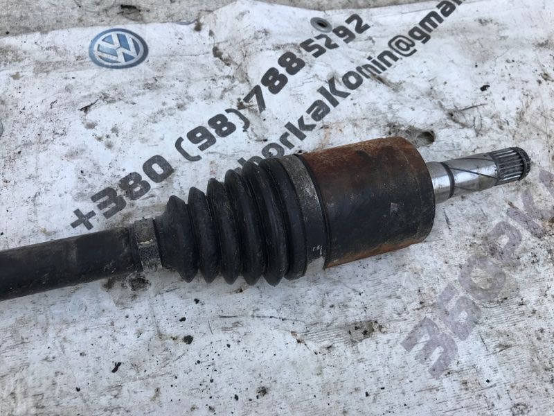 Піввісь 31325135 Volvo XC60