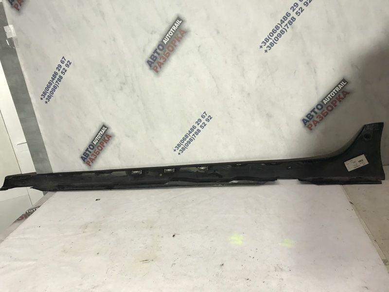 Порог 4G0853860D Audi A6