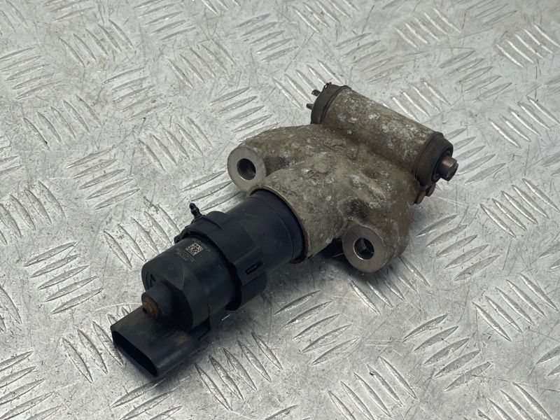 Сервомотор тормозного суппорта 7P0609616 Volkswagen Touareg