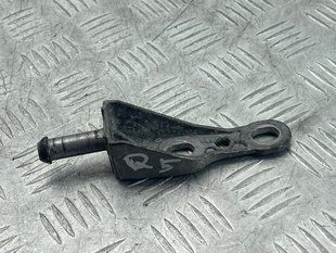 Кронштейн глушника 8R0253144B Audi Q5
